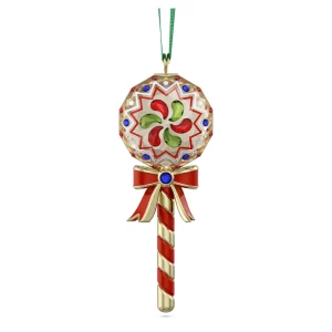 Swarovski Holiday Cheers Dulcis Lutscher Ornament Freuen Sie sich zum Fest auf eine kristalline Süßigkeit. Dieses zuckersüße Lolli-Ornament präsentiert 574 Facetten in leuchtenden Farben, die in jedem Licht festlich schimmern. Metallic-Akzente und ein festlicher Aufdruck in Rot und Weiß runden dieses Design an einem grünen Ripsband wunderschön ab. Das ist die perfekte Geschenkidee zu den Festtagen. Dekorationsobjekt. Kein Spielzeug. Nicht geeignet für Kinder unter 15 Jahren.